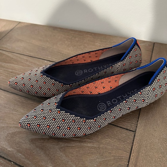 Rothy’s The Point Coral Dot Flats Sz 8 - Picture 3 of 5